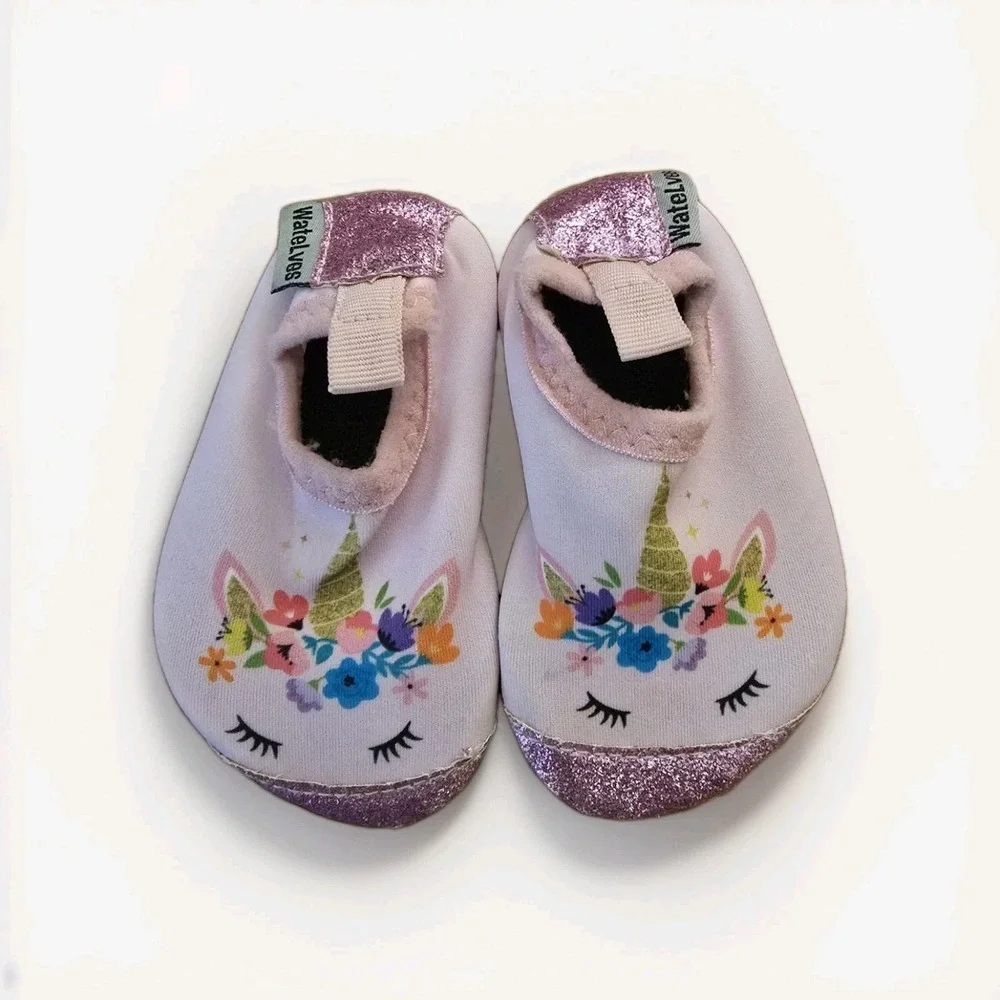 WaterLuvs Girls Pink Unicorn Slip-On Slippers Newborn Glitter Fabric Upper‎